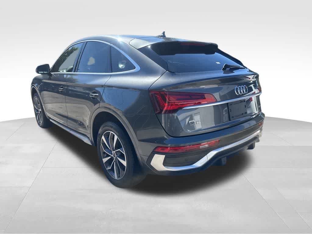 Thumbnail: 2022 Audi Q5 - 6