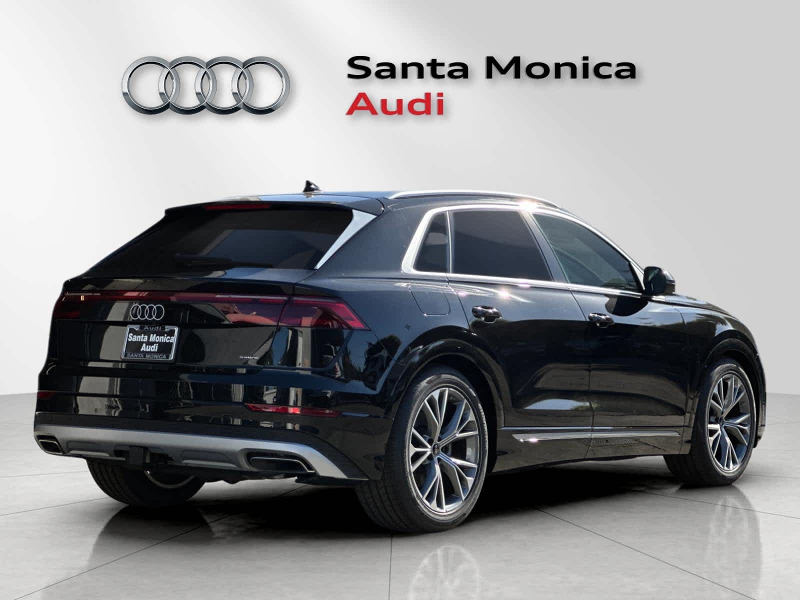 Thumbnail: 2026 Audi Q8 - 2