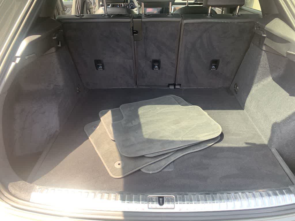 Thumbnail: 2022 Audi Q3 - 25