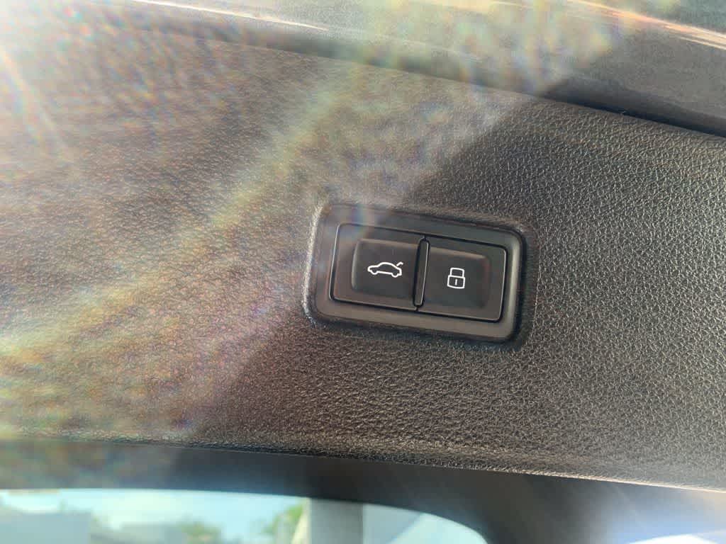 Thumbnail: 2022 Audi Q5 - 32