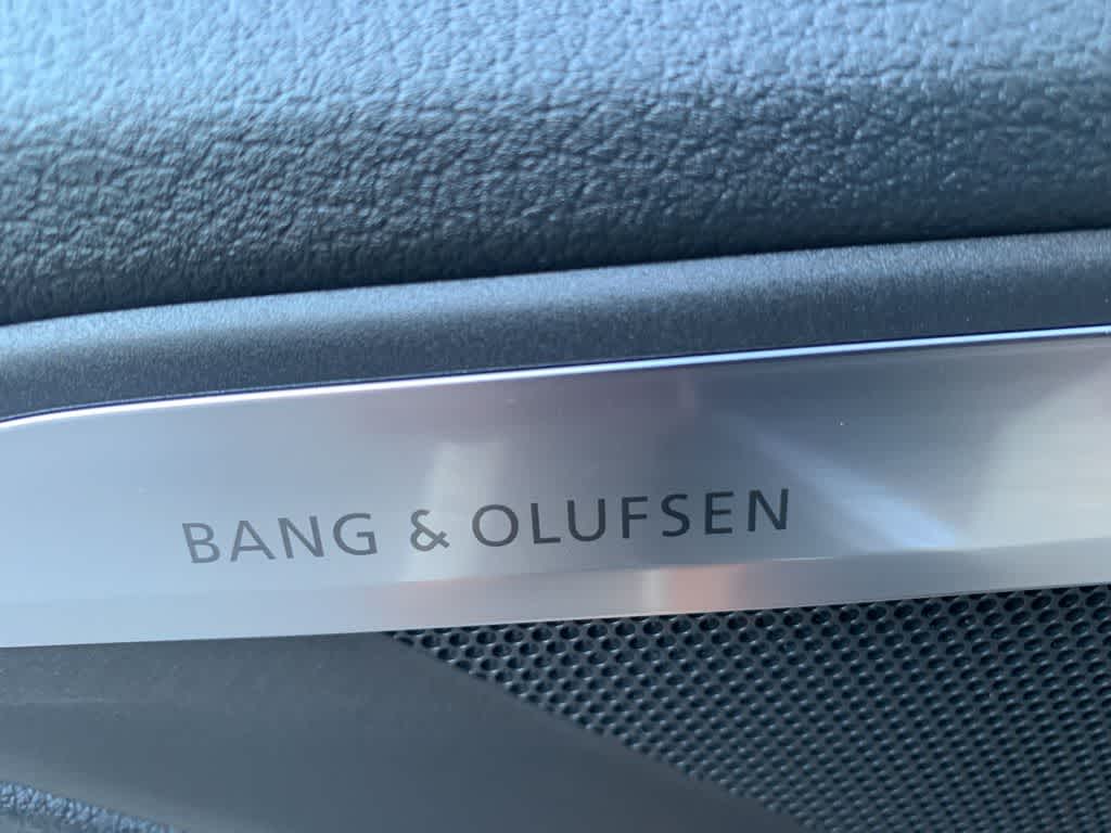 Thumbnail: 2024 Audi Q8 e-tron - 26