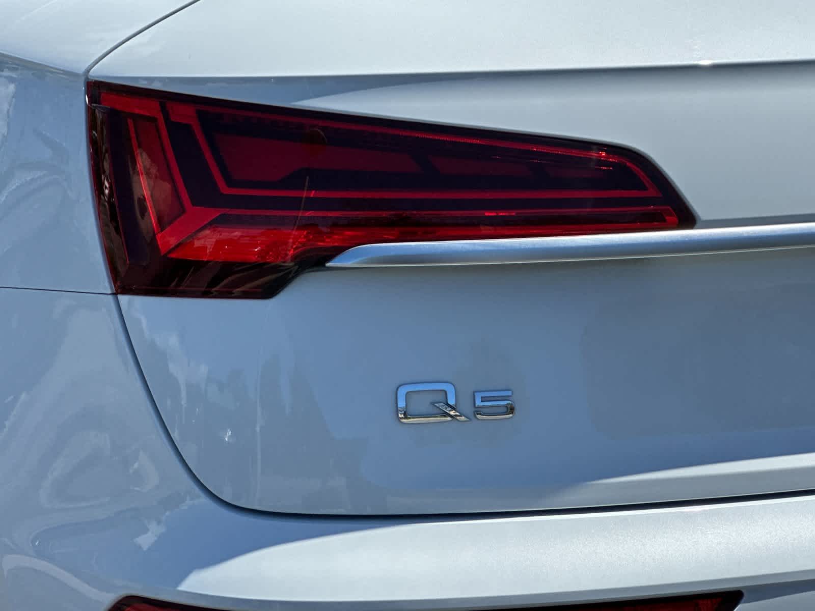 Thumbnail: 2023 Audi Q5 - 27