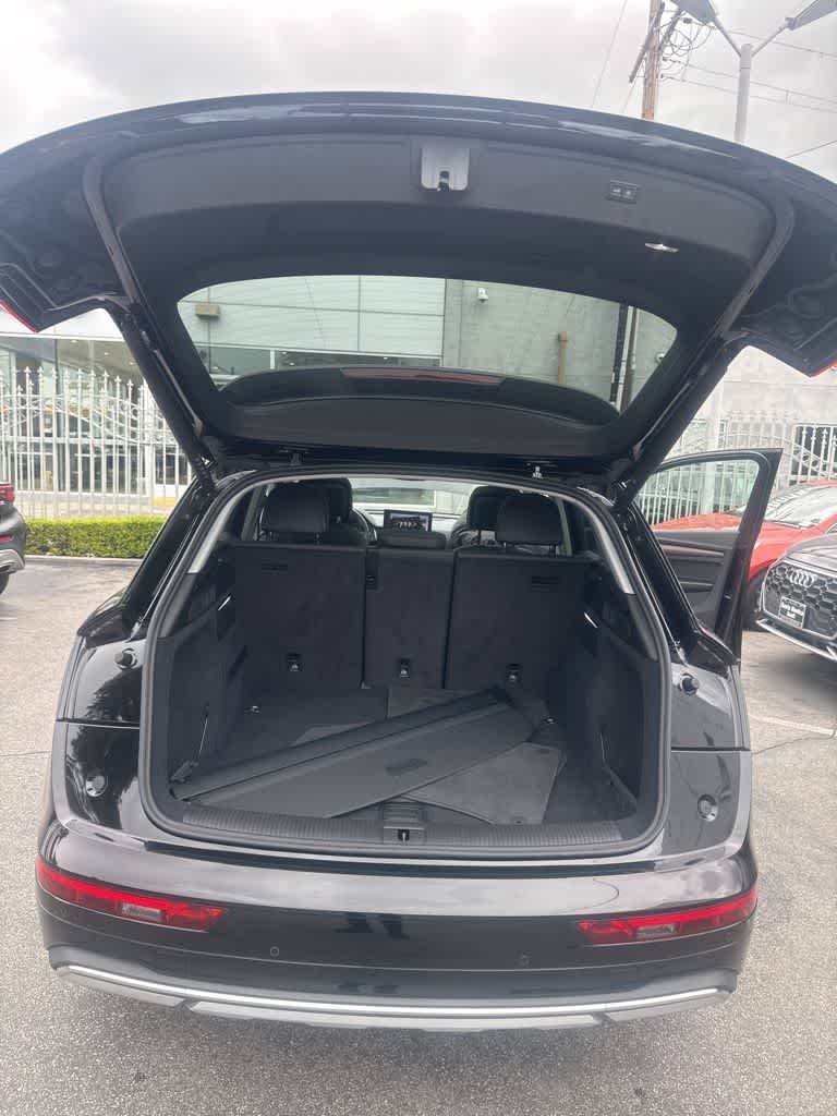 Thumbnail: 2024 Audi Q5 - 30