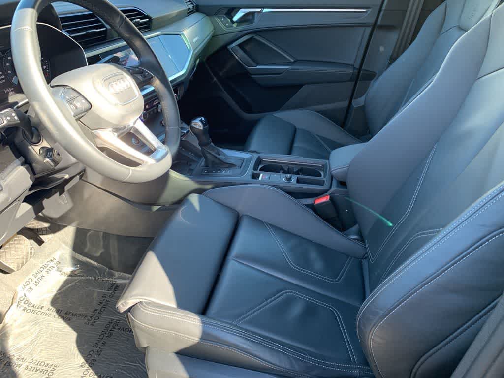 Thumbnail: 2024 Audi Q3 - 23