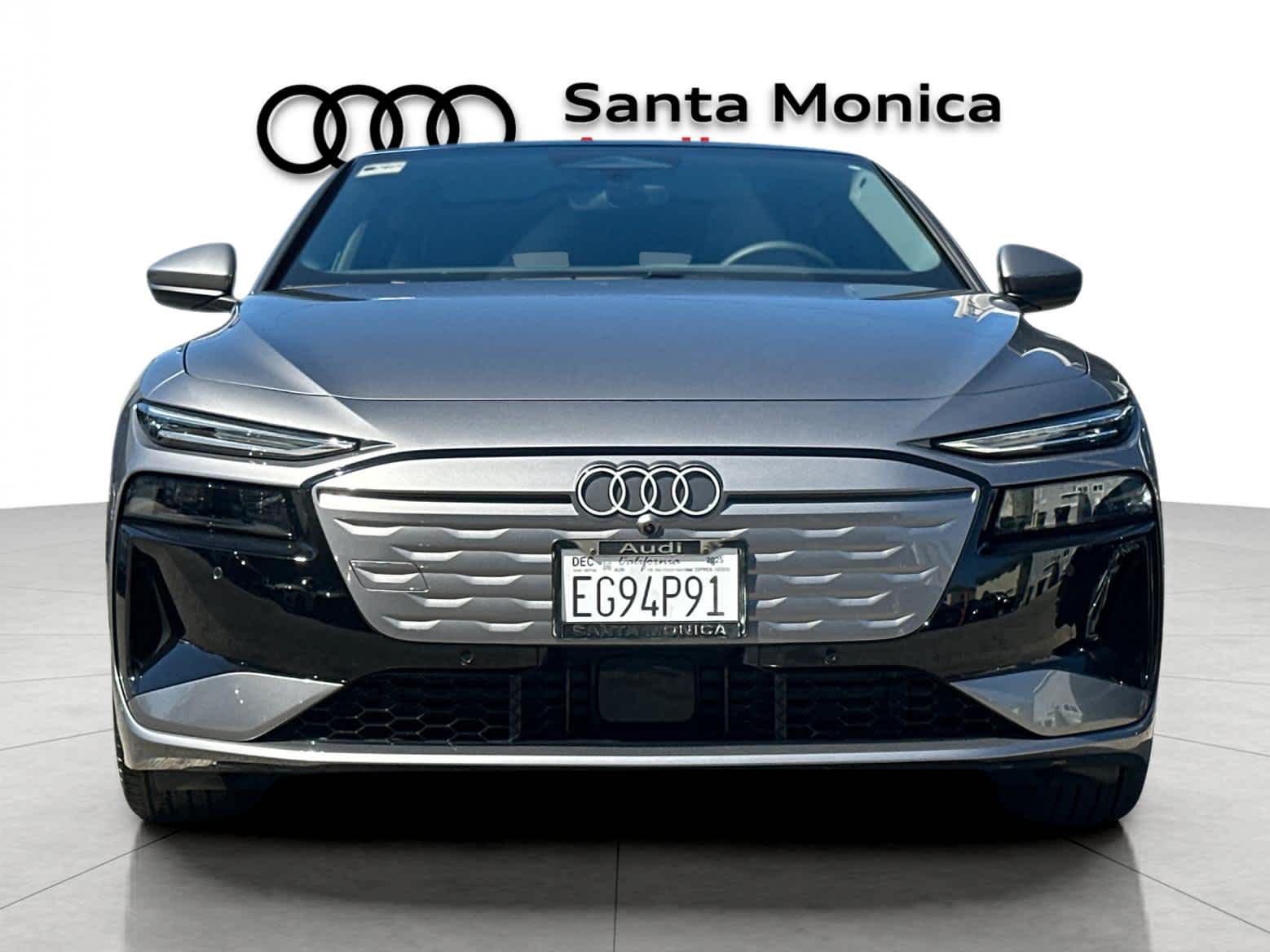 Thumbnail: 2025 Audi e-tron - 10