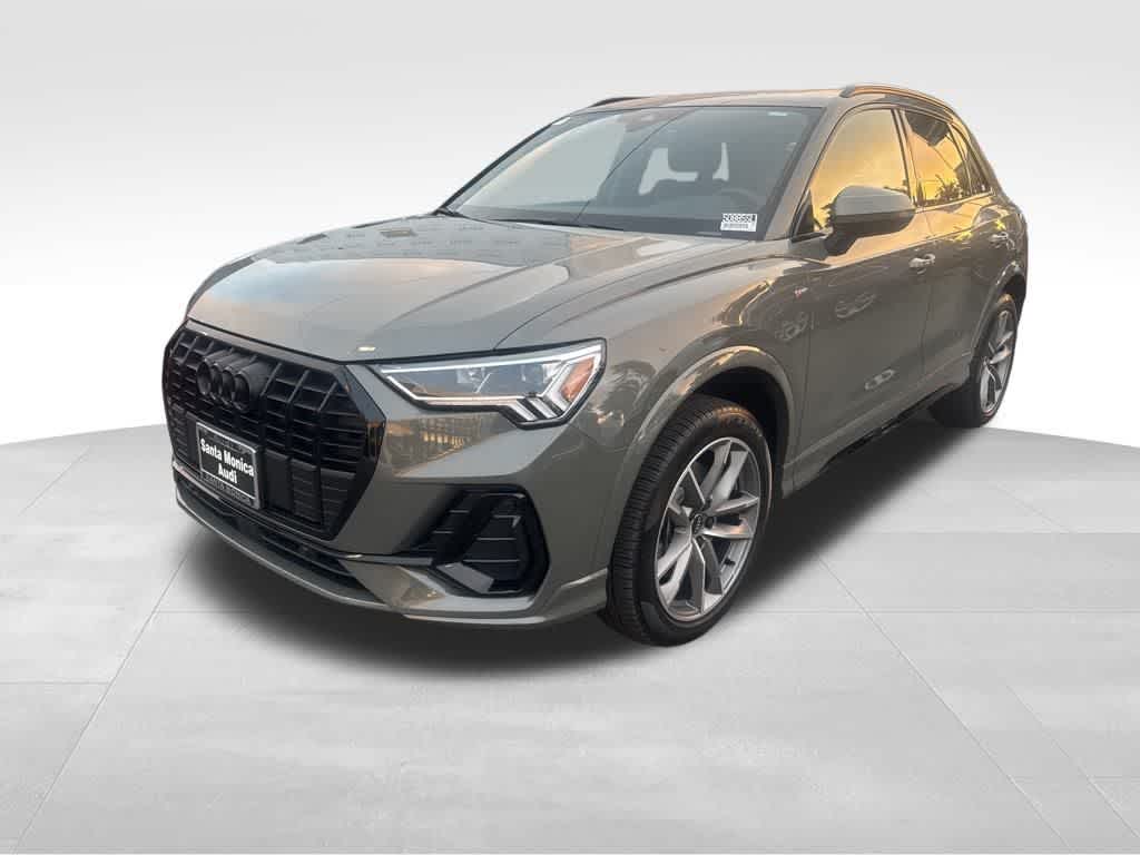 Thumbnail: 2024 Audi Q3 - 3