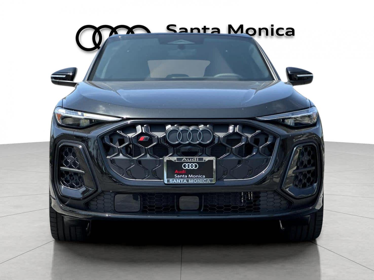 Thumbnail: 2026 Audi SQ5 - 10