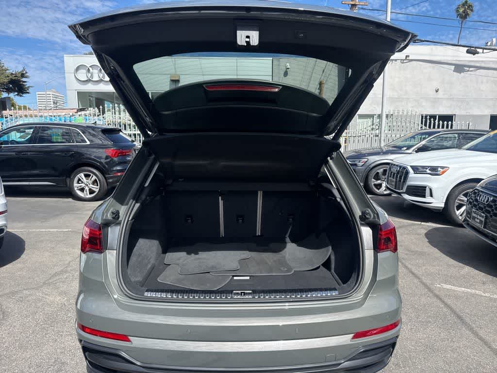 Thumbnail: 2022 Audi Q3 - 29