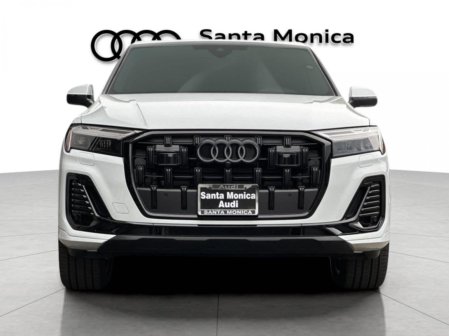 Thumbnail: 2026 Audi Q7 - 10