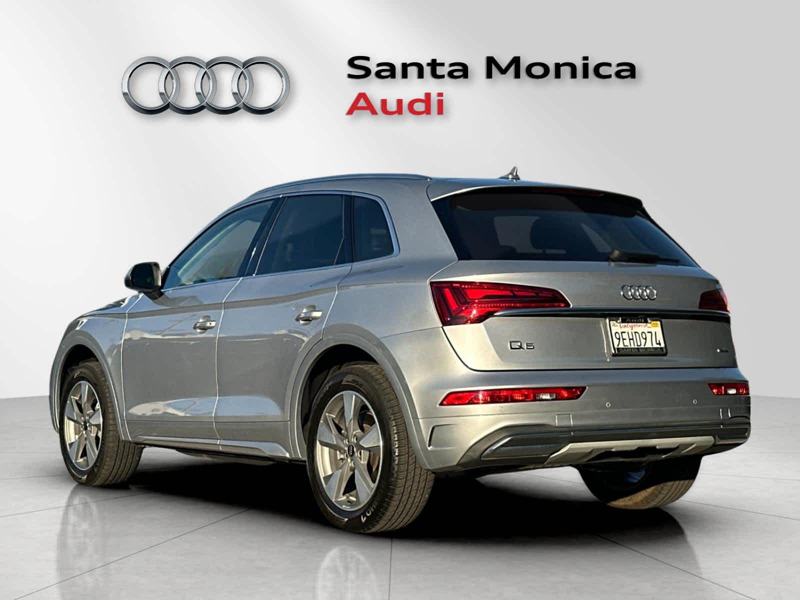 Thumbnail: 2023 Audi Q5 - 6