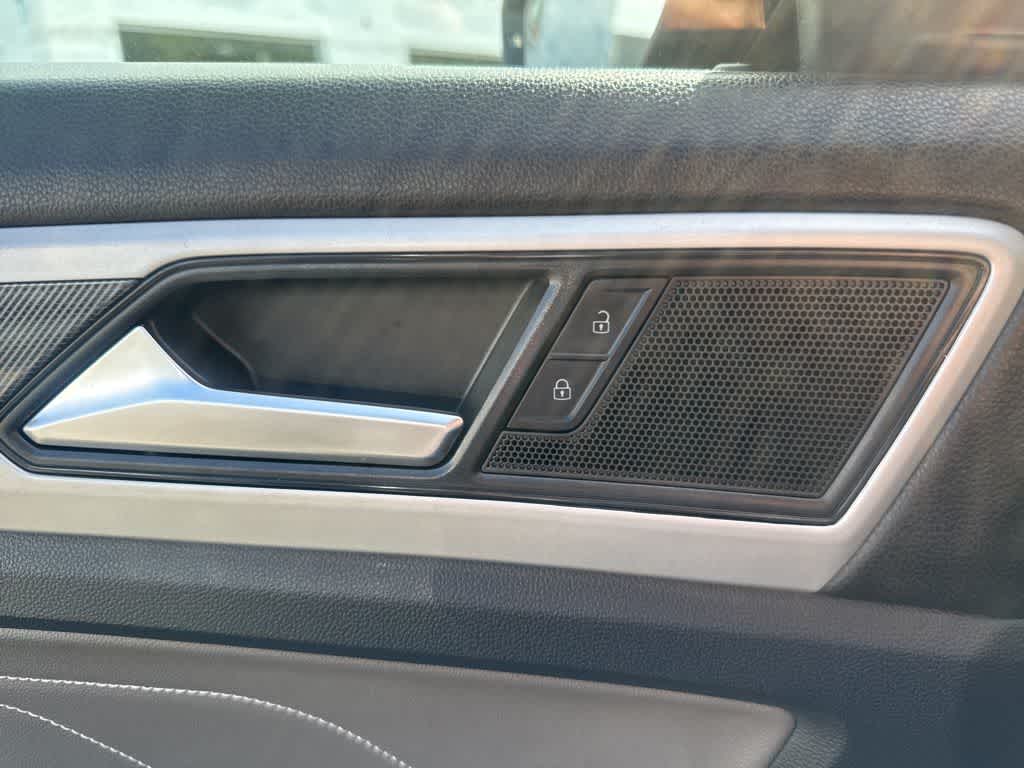 Thumbnail: 2021 Volkswagen Atlas - 27