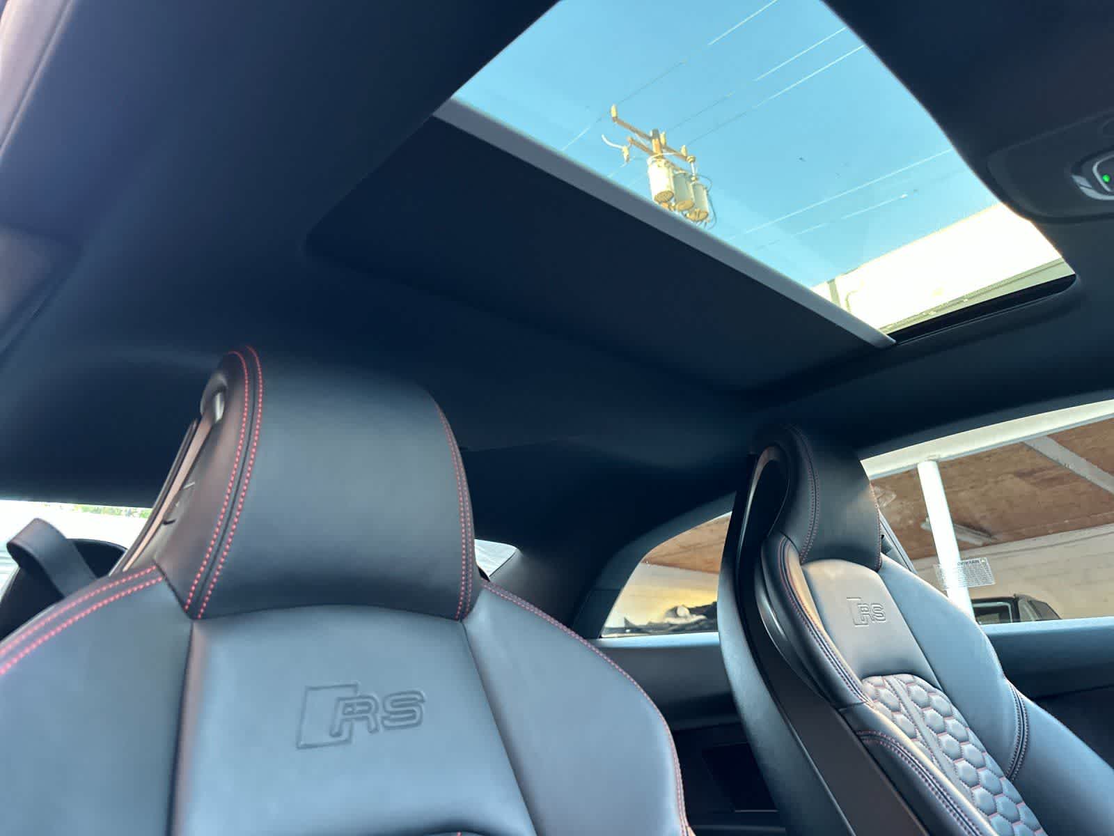 Thumbnail: 2022 Audi RS 5 - 14