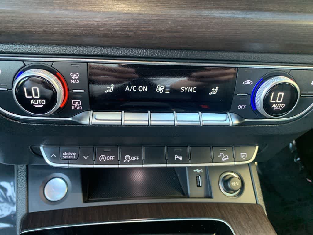 Thumbnail: 2024 Audi Q5 - 8