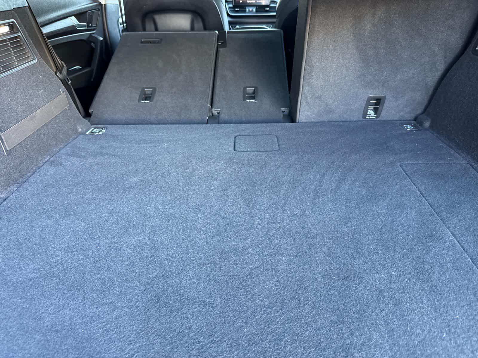 Thumbnail: 2023 Audi Q5 - 15