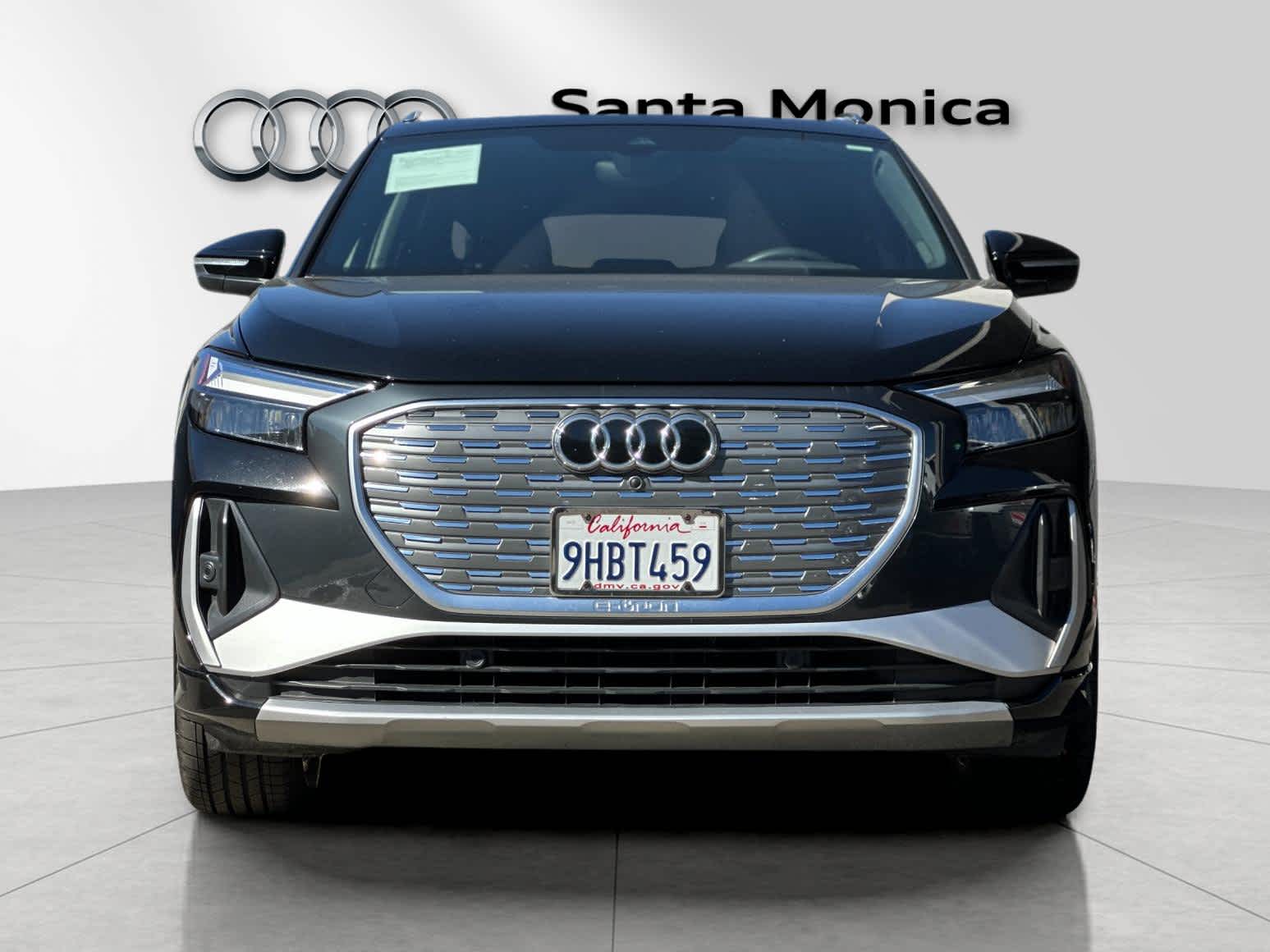 Thumbnail: 2023 Audi Q4 e-tron - 10