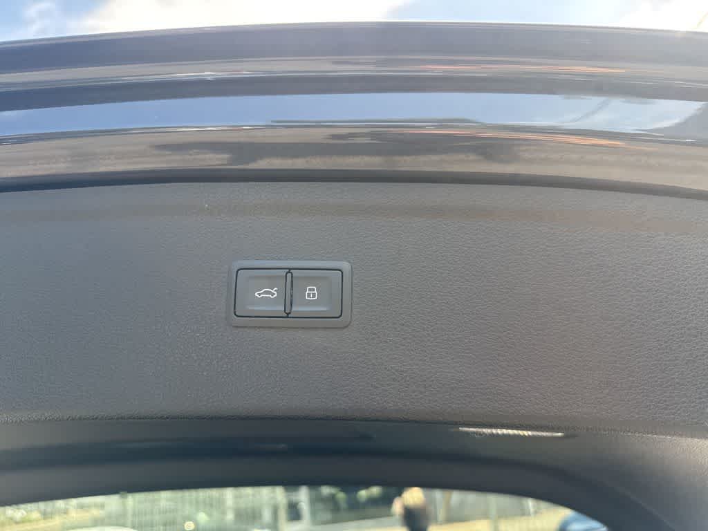 Thumbnail: 2020 Audi Q5 - 35