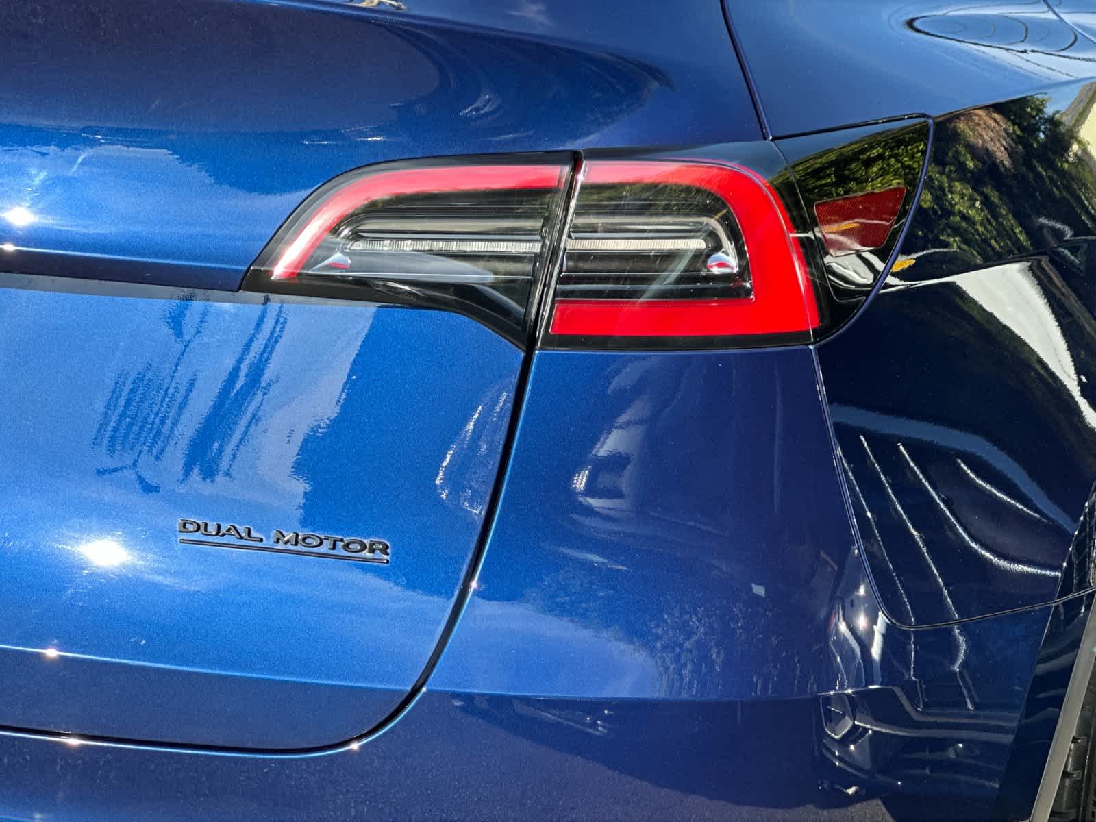 Thumbnail: 2023 Tesla Model Y - 27