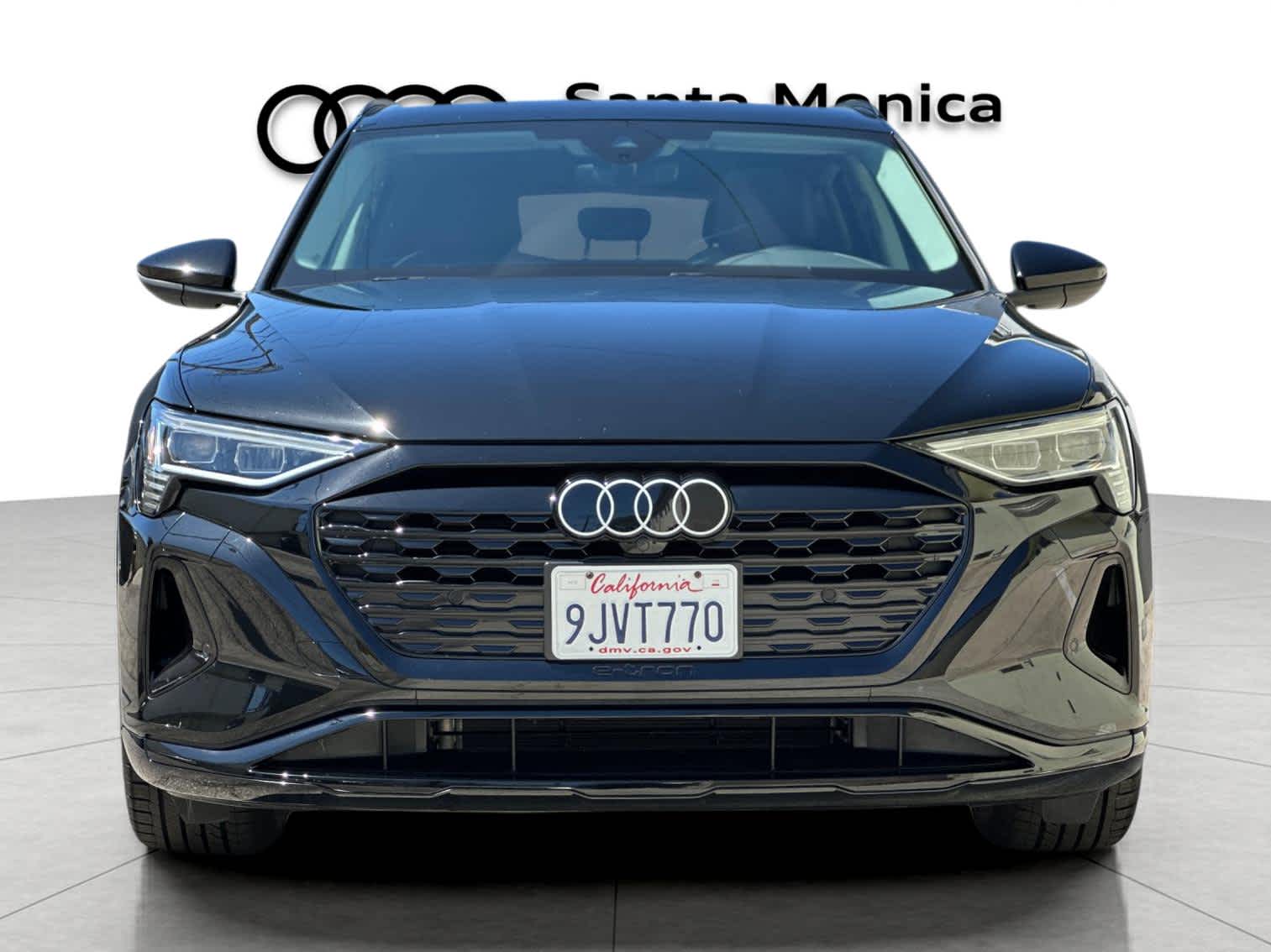 Thumbnail: 2024 Audi Q8 e-tron - 10