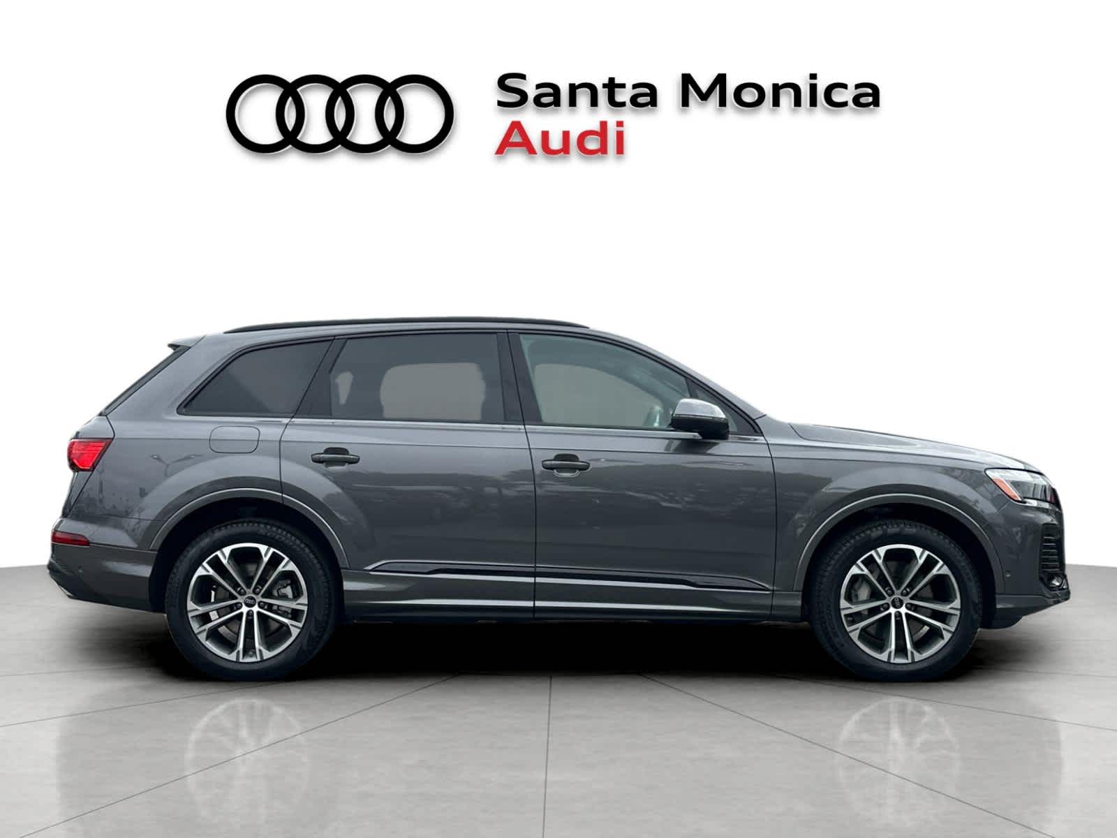 Thumbnail: 2026 Audi Q7 - 8