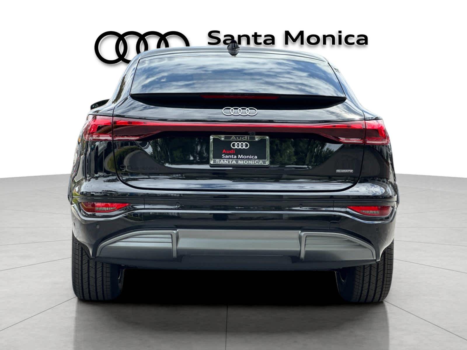 Thumbnail: 2027 Audi Q6 e-tron - 7