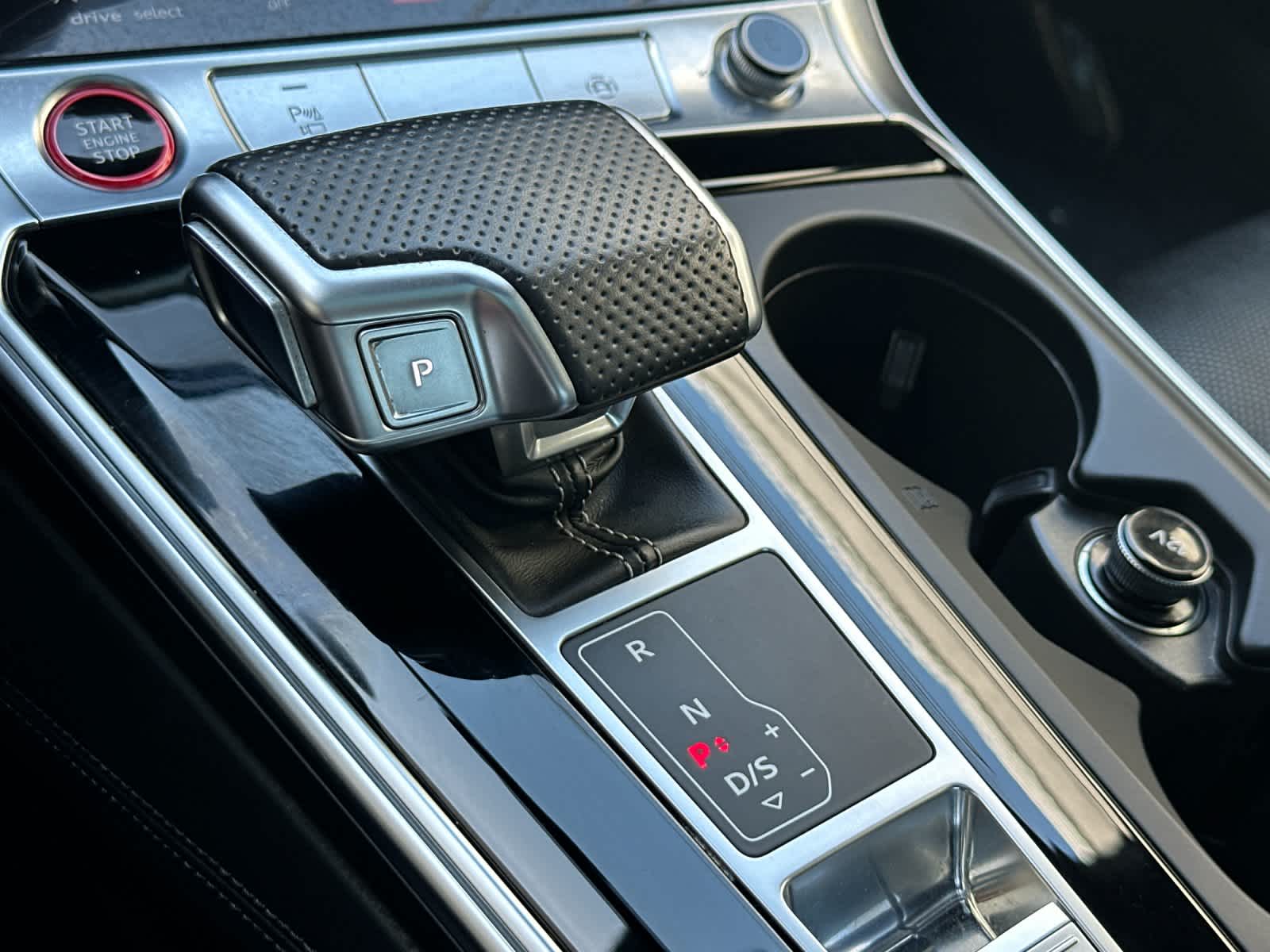 Thumbnail: 2022 Audi RS 7 - 21