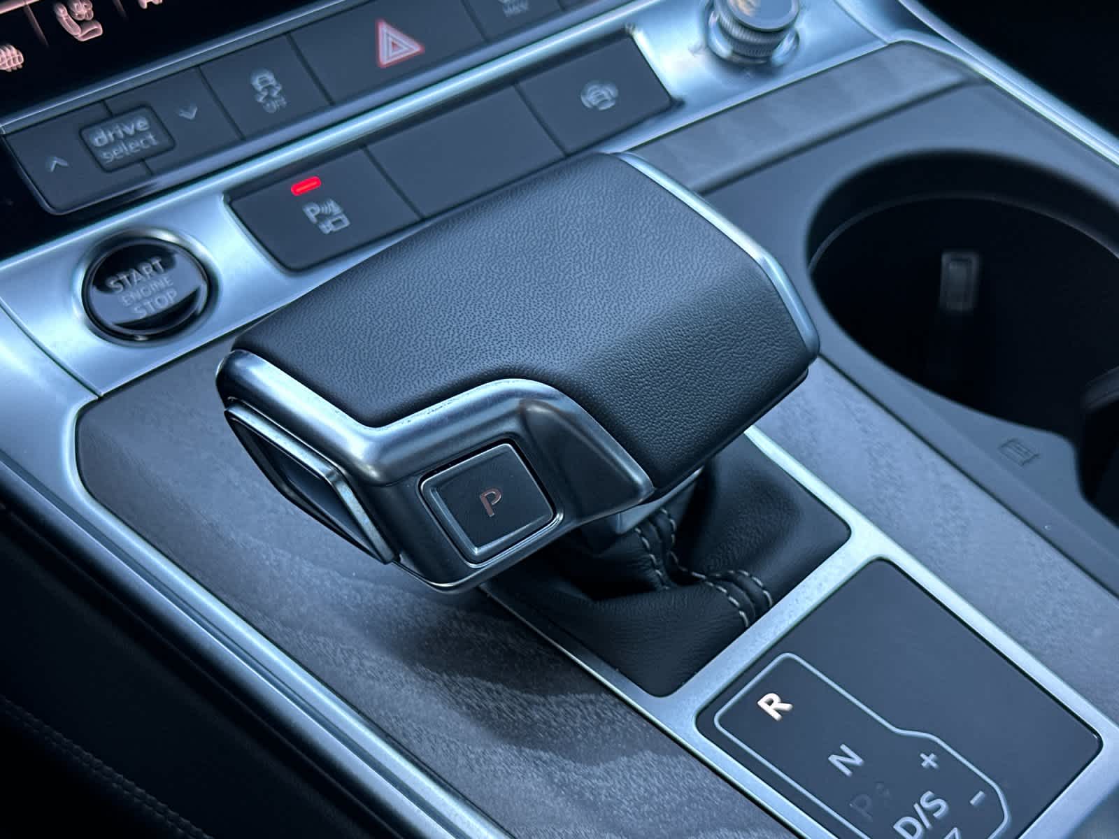 Thumbnail: 2025 Audi A6 - 21