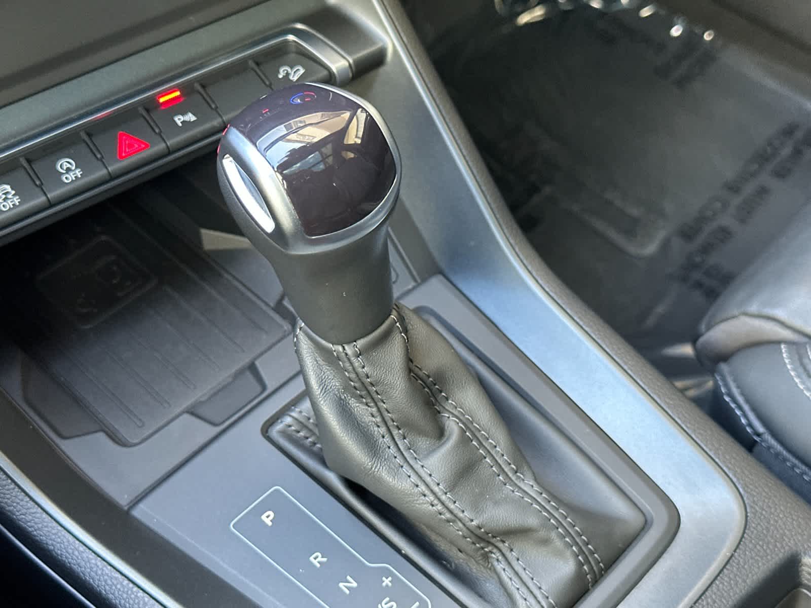 Thumbnail: 2023 Audi Q3 - 21