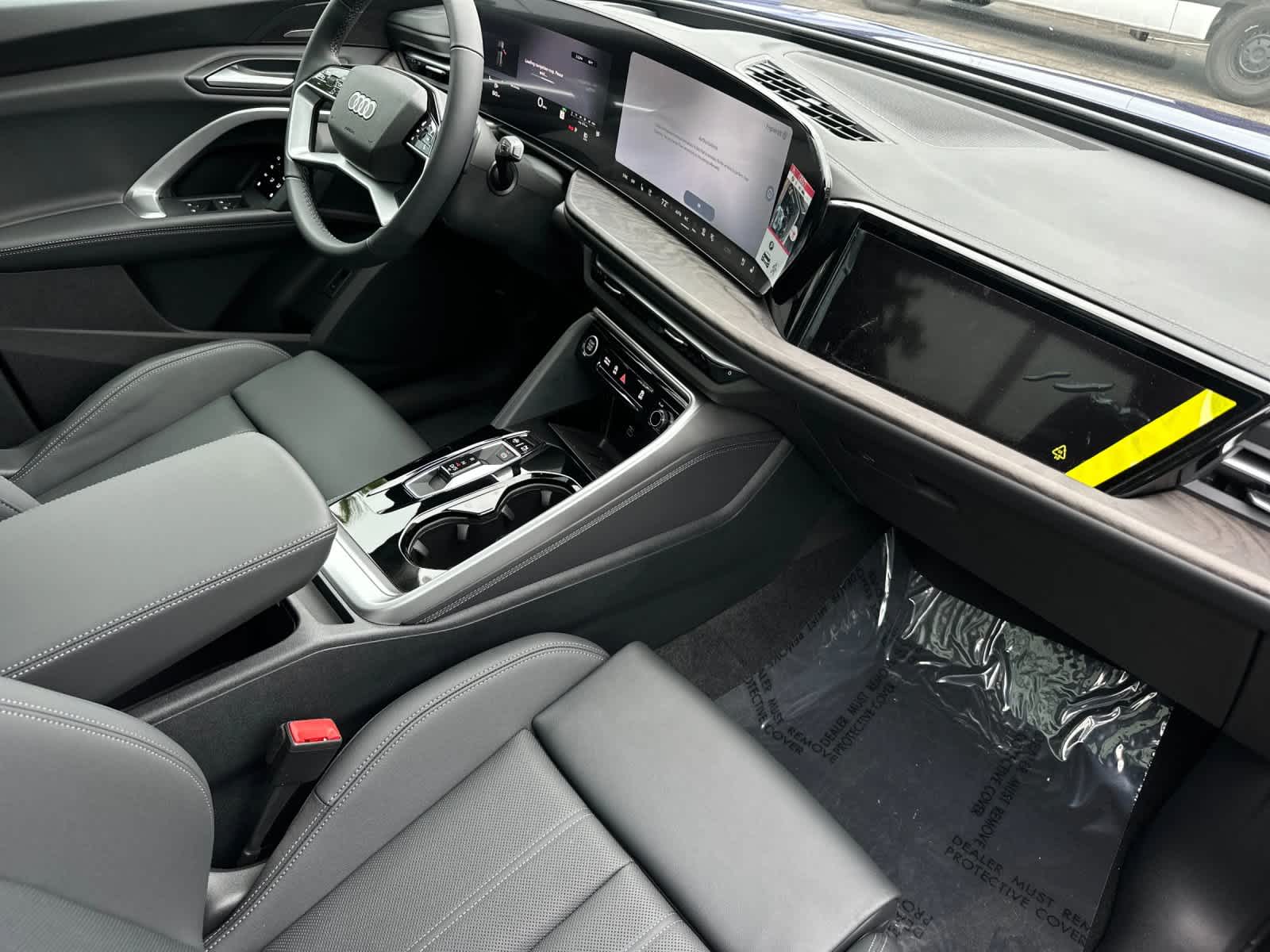 Thumbnail: 2026 Audi Q5 - 15