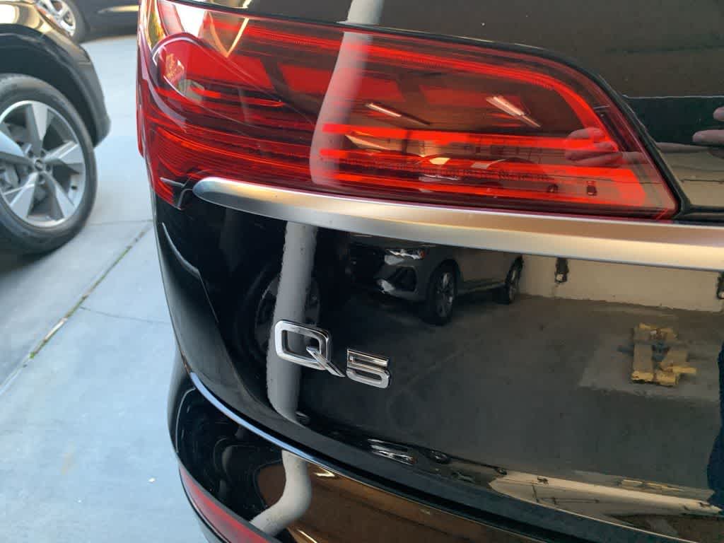 Thumbnail: 2023 Audi Q5 - 24