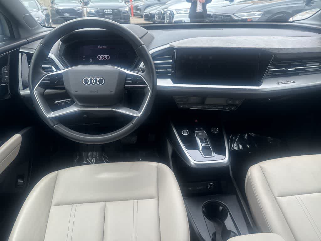 Thumbnail: 2024 Audi Q4 e-tron - 12