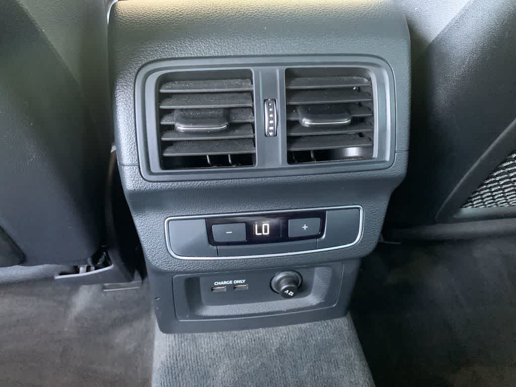 Thumbnail: 2023 Audi Q5 - 30