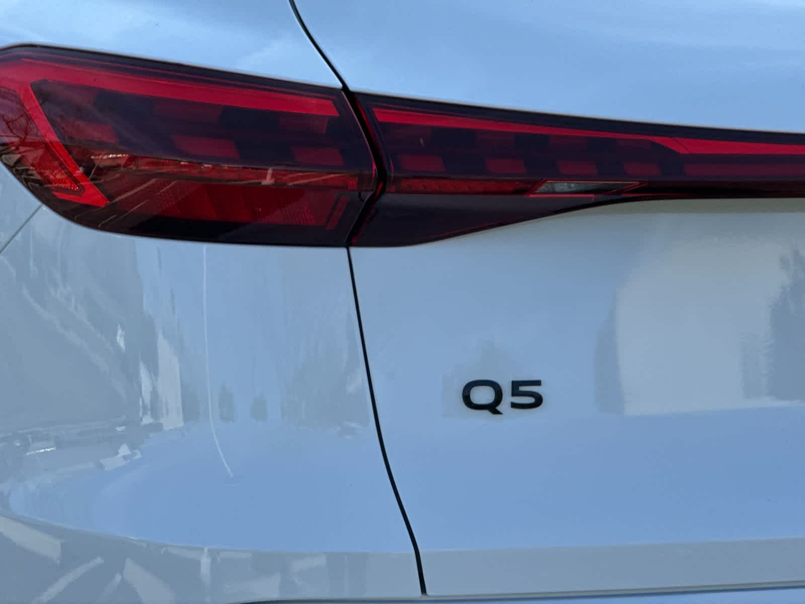 Thumbnail: 2025 Audi Q5 - 28