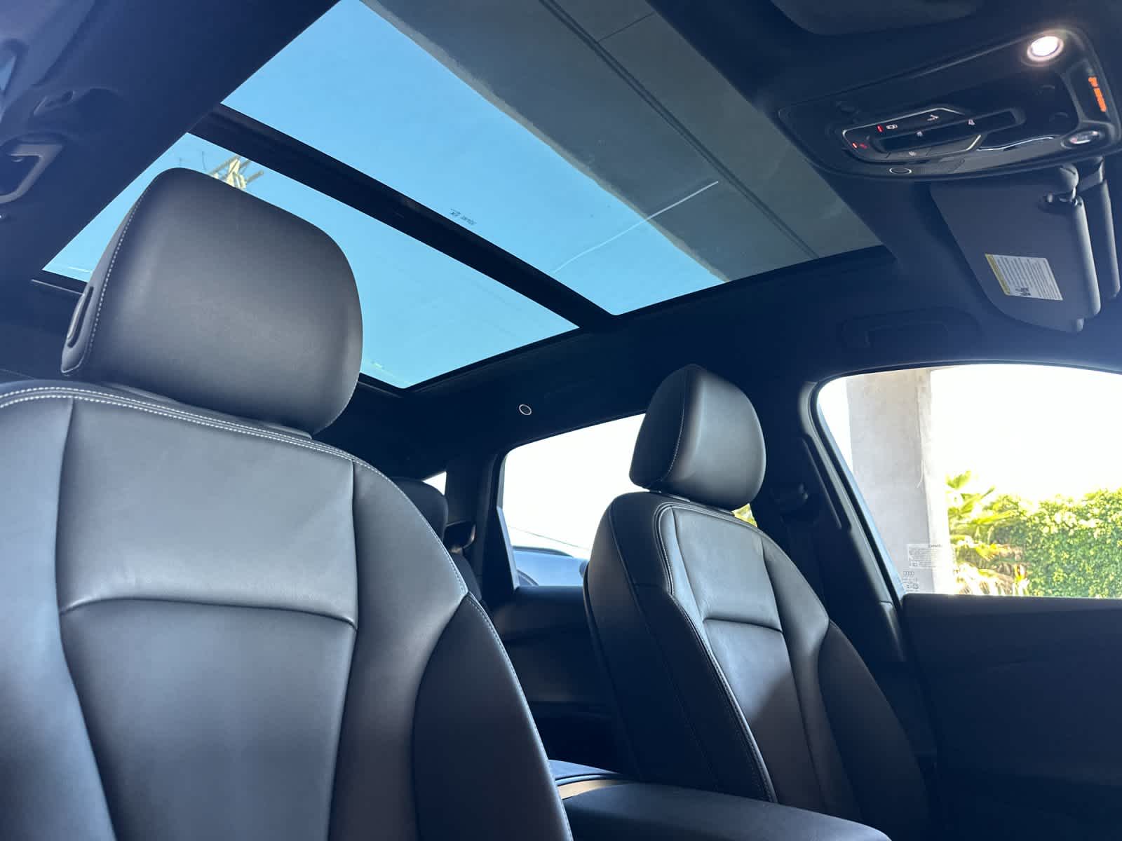 Thumbnail: 2025 Audi Q7 - 18