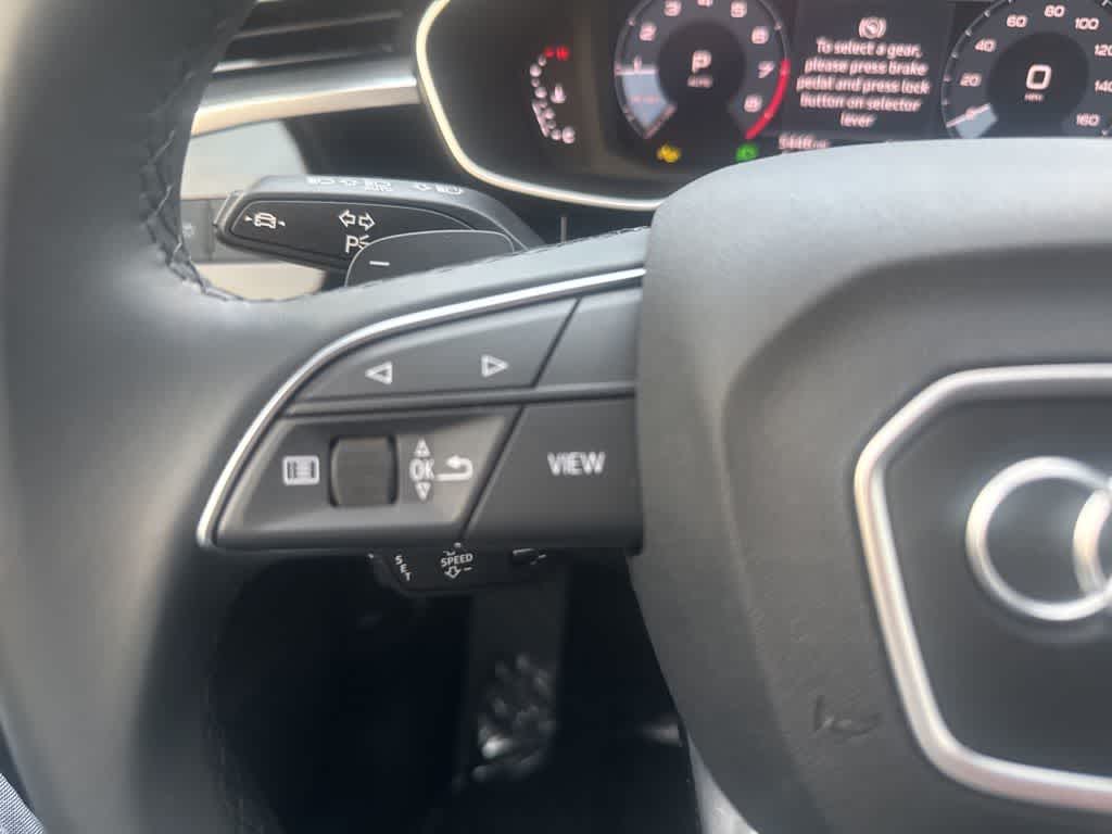 Thumbnail: 2024 Audi Q3 - 18