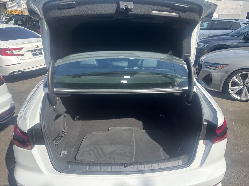 Thumbnail: 2024 Audi A6 - 32