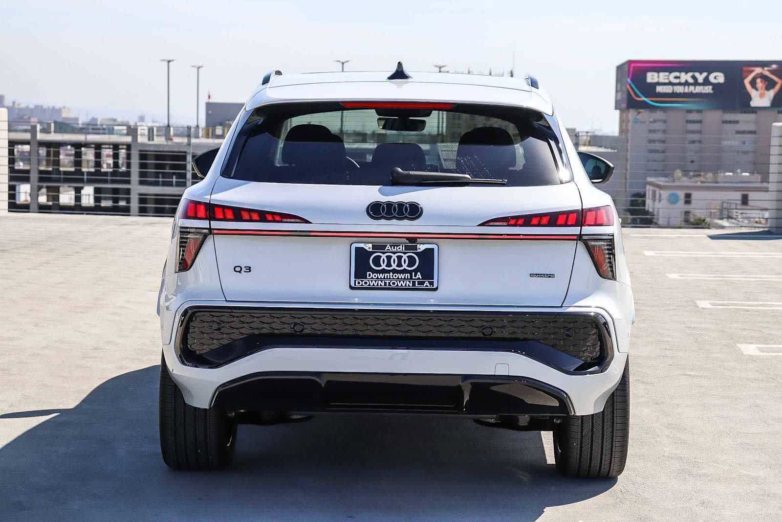 Thumbnail: 2026 Audi Q3 - 5