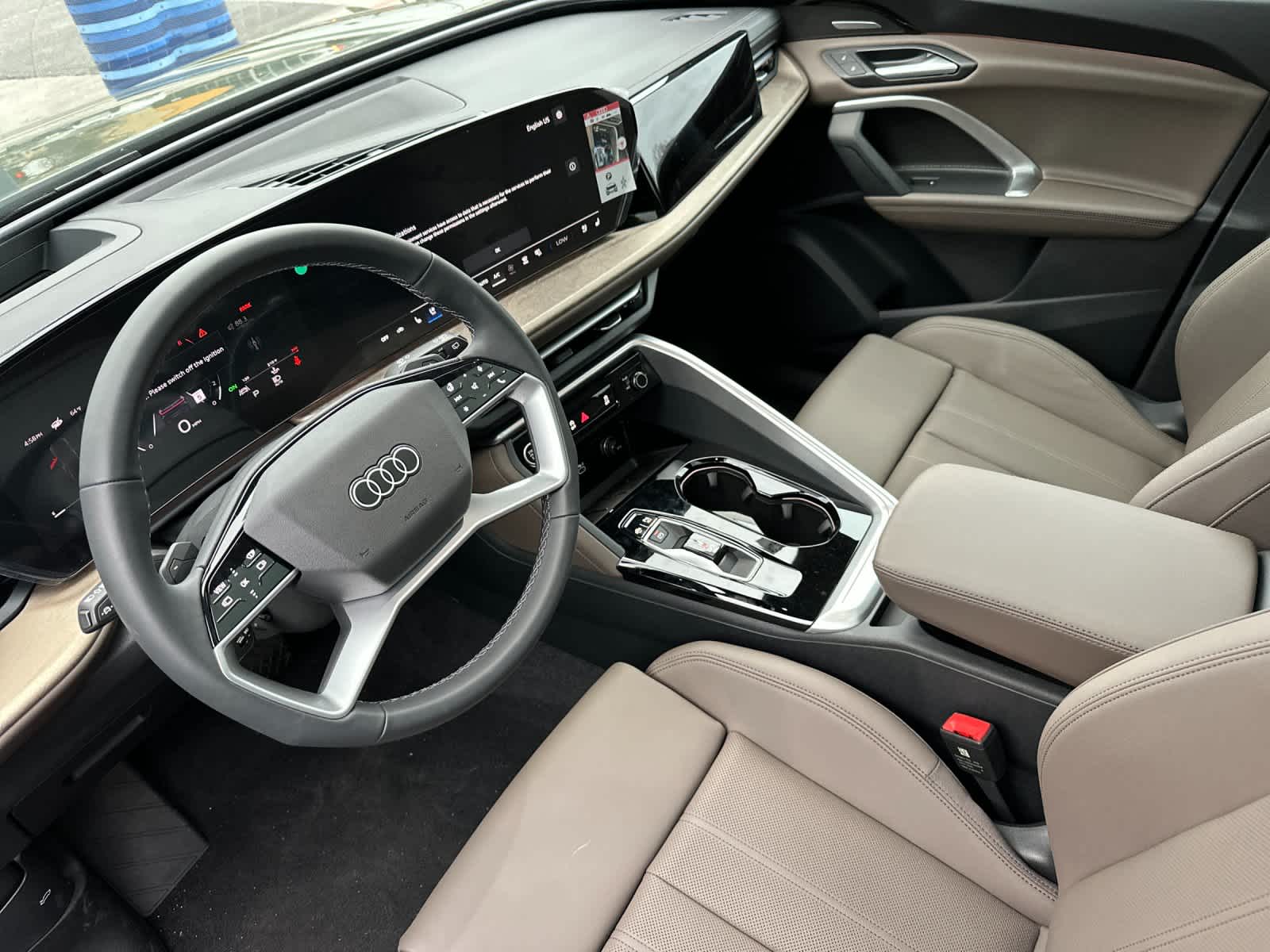 Thumbnail: 2025 Audi Q5 - 11