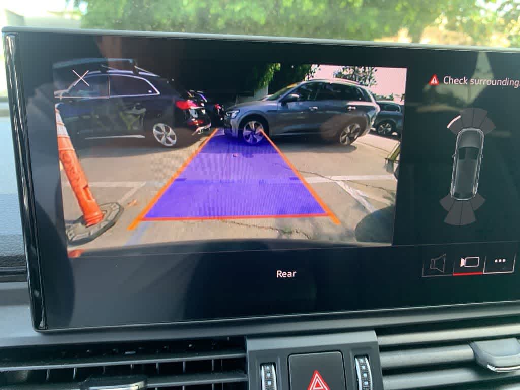 Thumbnail: 2023 Audi Q5 - 19