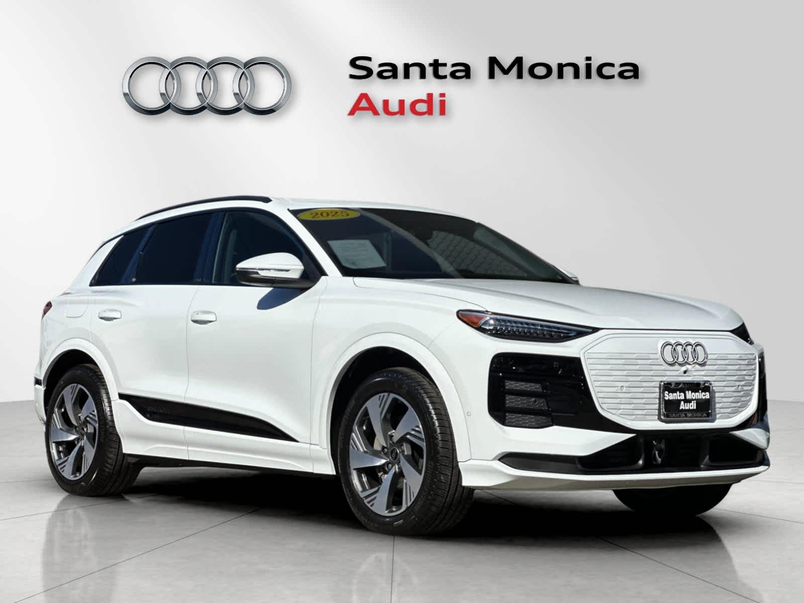 Thumbnail: 2025 Audi Q6 e-tron - 9