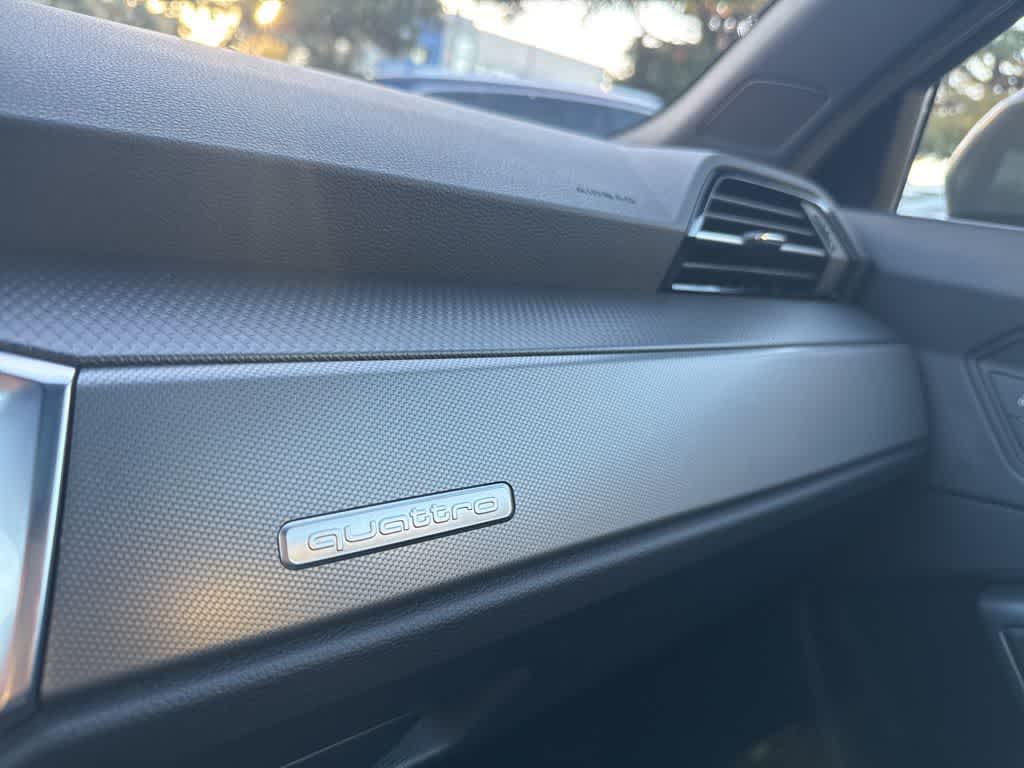 Thumbnail: 2024 Audi Q3 - 28