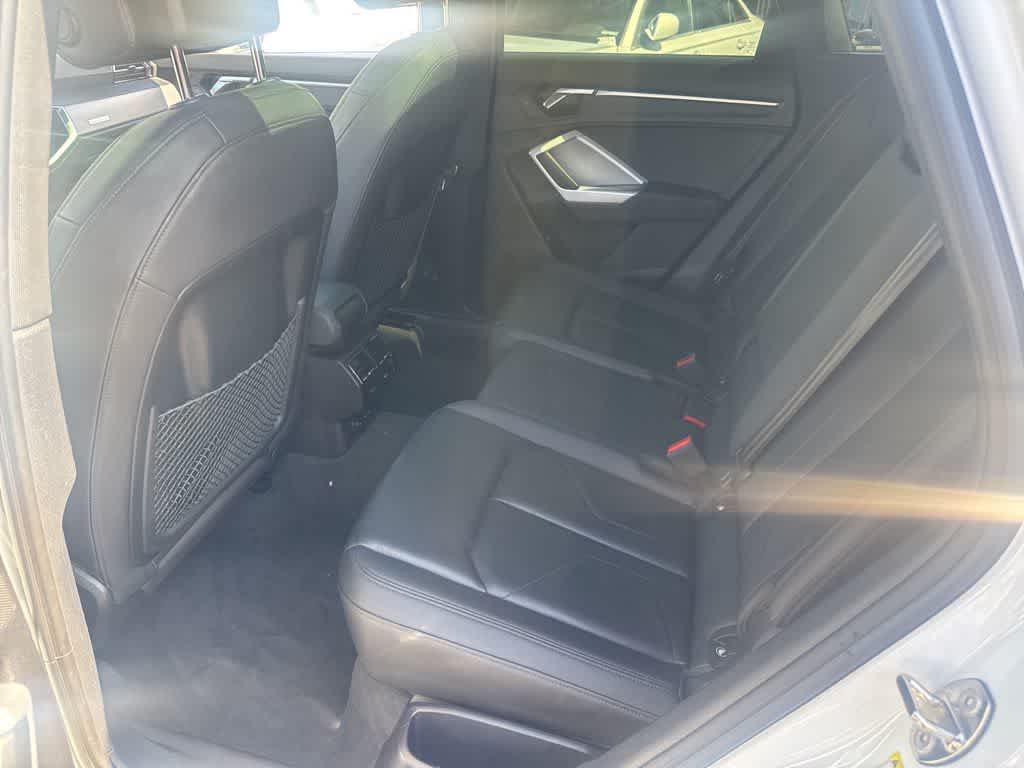 Thumbnail: 2023 Audi Q3 - 33