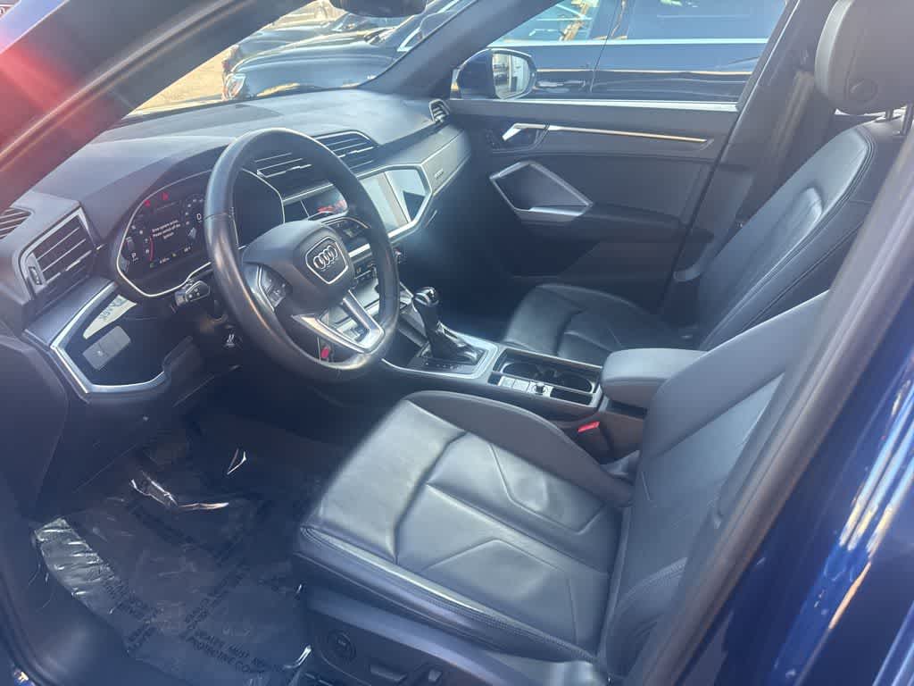 Thumbnail: 2022 Audi Q3 - 7