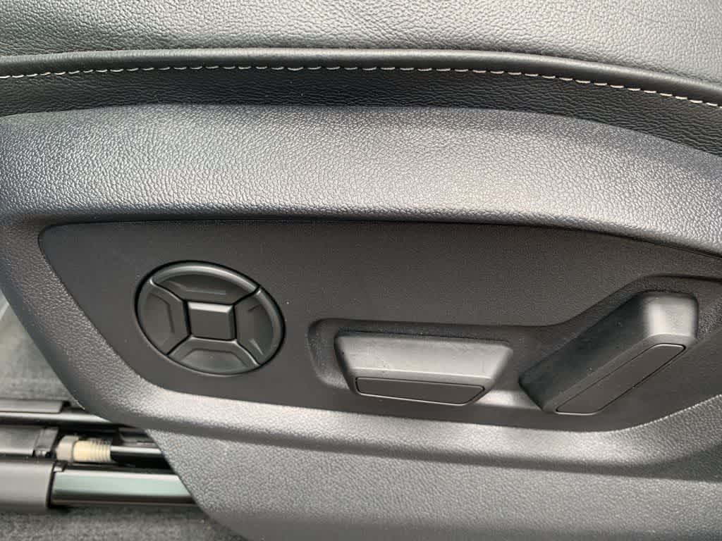 Thumbnail: 2025 Audi Q7 - 18