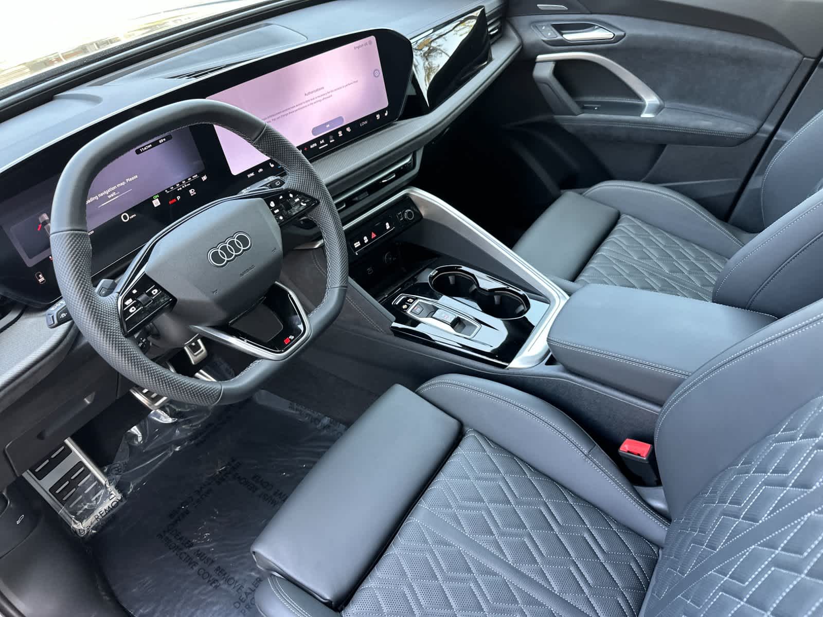 Thumbnail: 2026 Audi SQ5 - 11