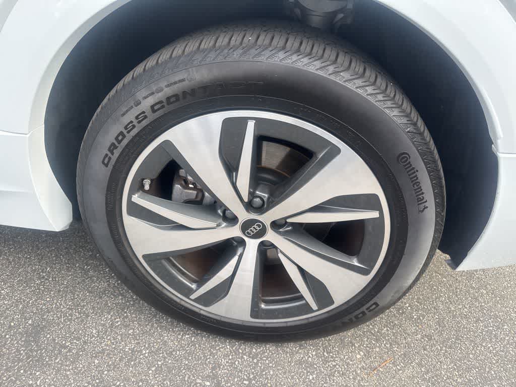 Thumbnail: 2024 Audi Q8 e-tron - 39