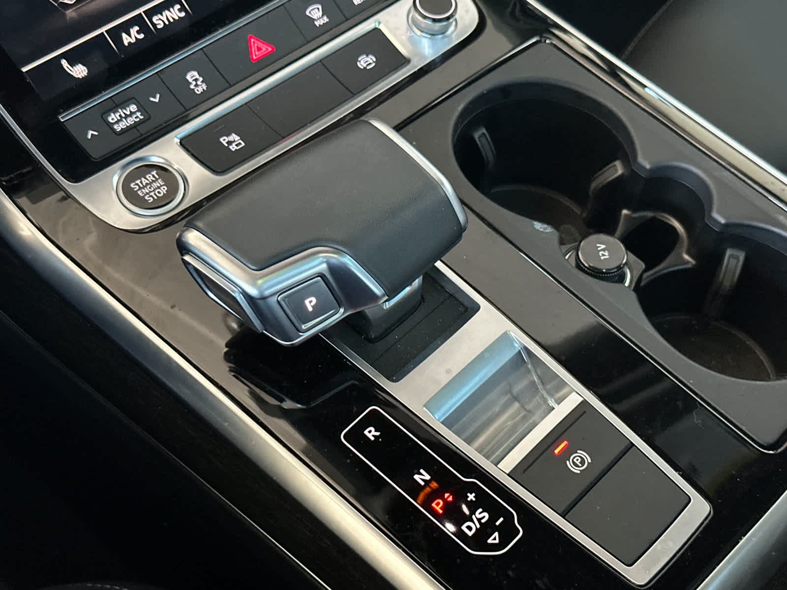 Thumbnail: 2025 Audi Q7 - 22