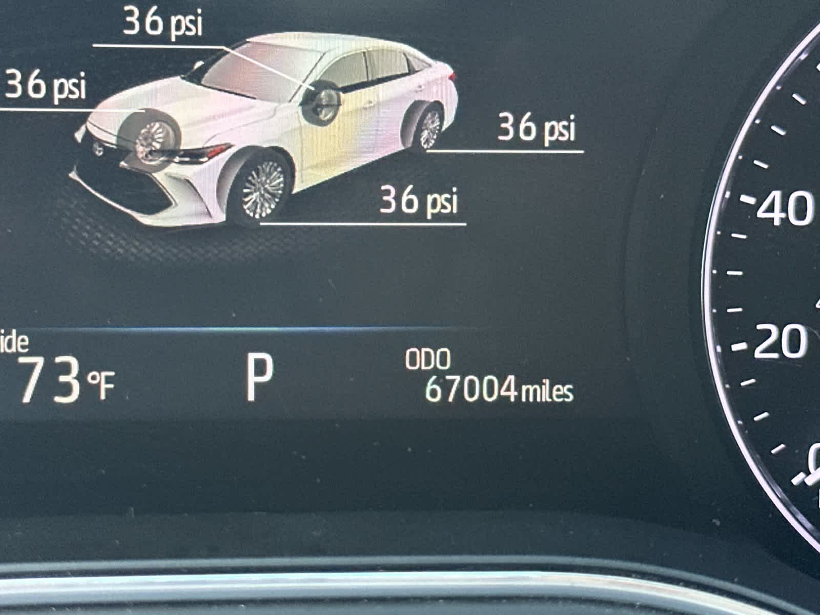Thumbnail: 2019 Toyota Avalon - 25