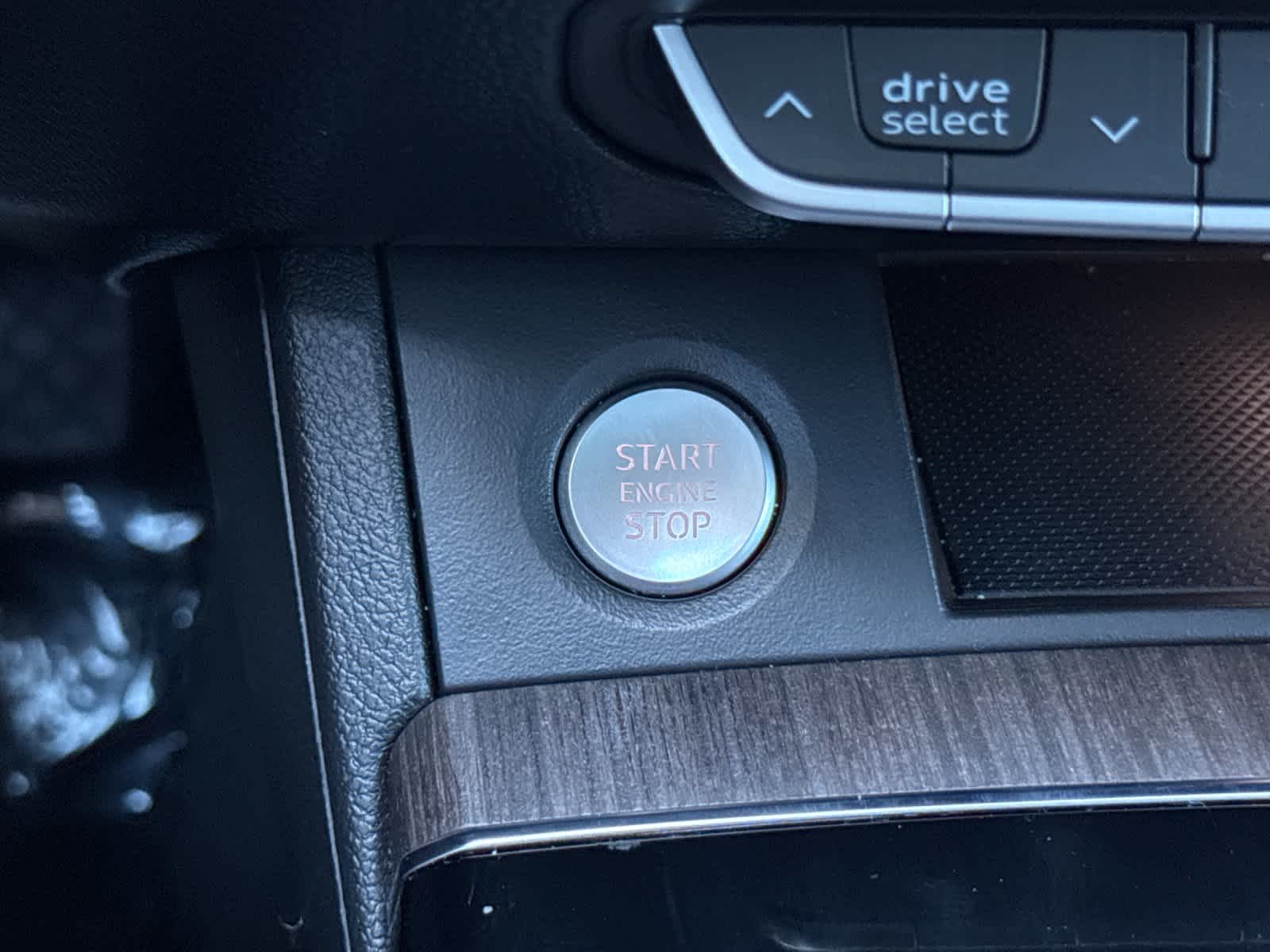 Thumbnail: 2023 Audi Q5 - 22