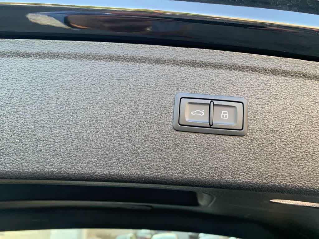 Thumbnail: 2024 Audi Q5 - 25