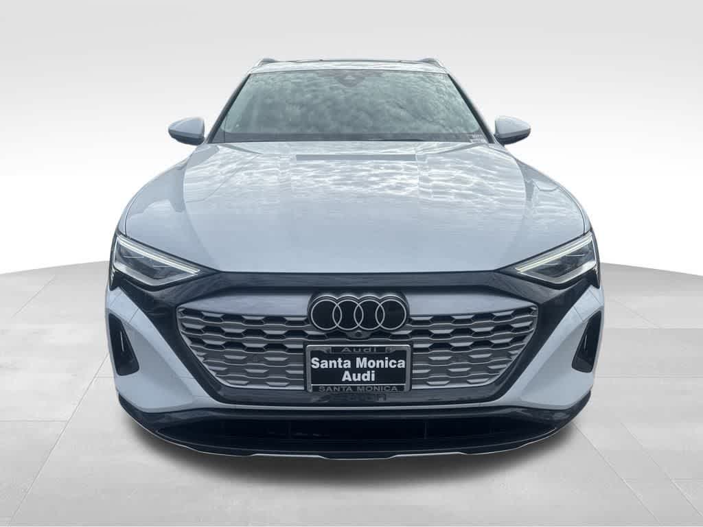 Thumbnail: 2024 Audi Q8 e-tron - 2
